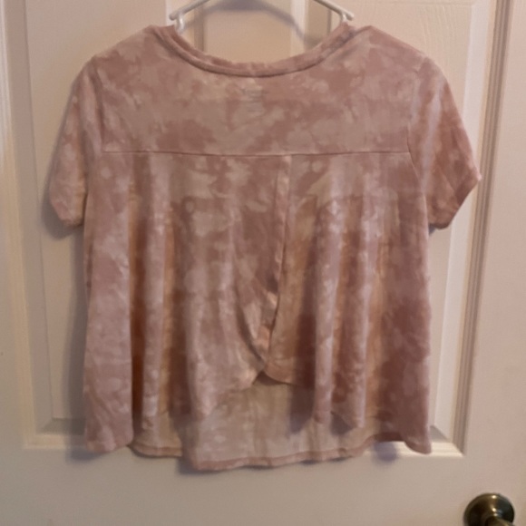 Old Navy Girls Active Top - Picture 5 of 8